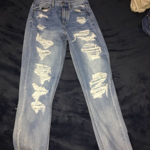 American Eagle (MoM) jeans size 2 long